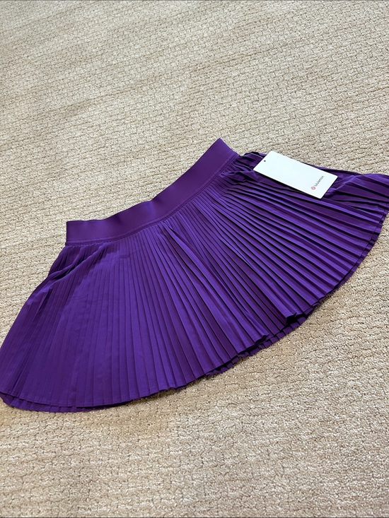 lululemon athletica Dresses & Skirts - Varsity HR Pleated Tennis Skirt NWT
